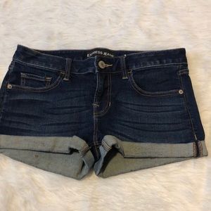 Express denim short